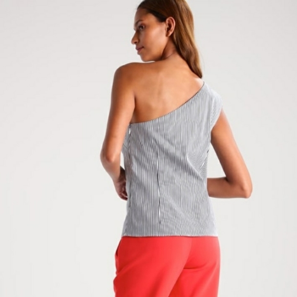 NWOT Banana Republic One Shoulder Bow Top - Picture 2 of 8